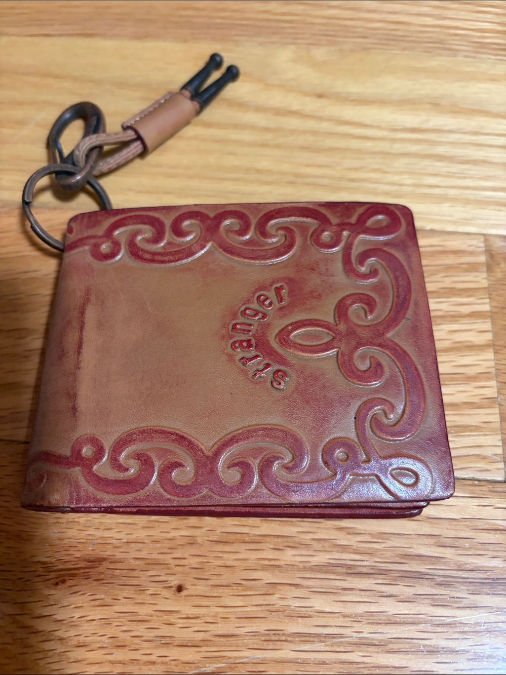 Stranger Embossed Leather Key  Card Holder Bifold Wallet In Brown